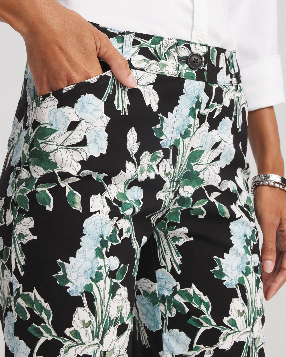 Chico's Floral Emme Straight Ankle Pants Black
