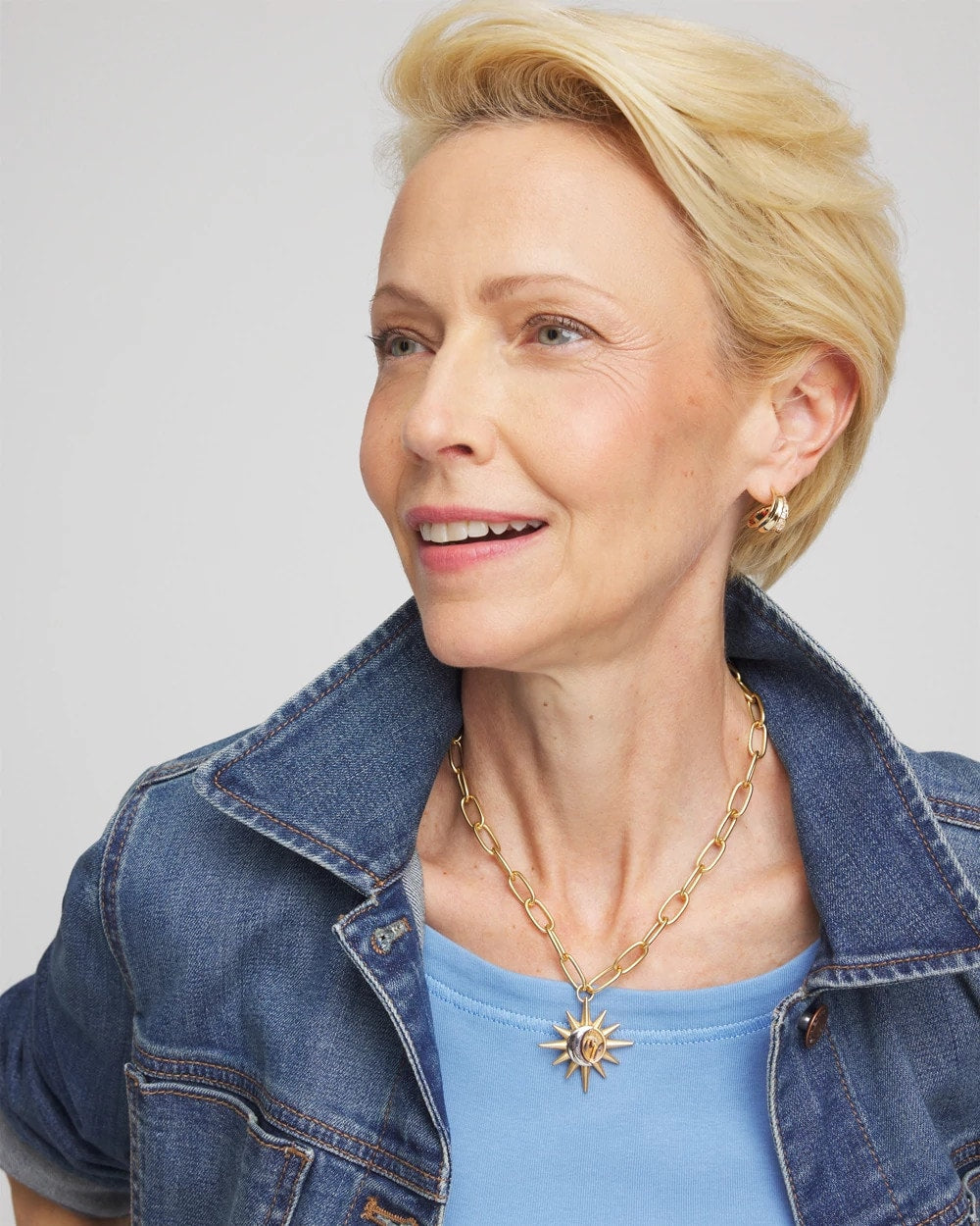 Chico's Convertible Zodiac Pendant Necklace Gold
