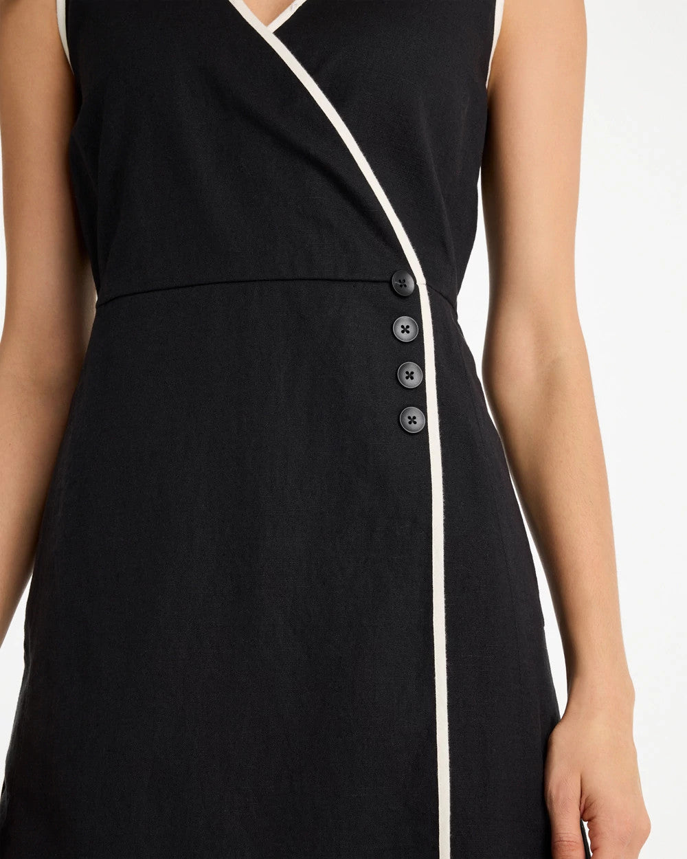 Chico's Sleeveless Surplice Linen Dress Black