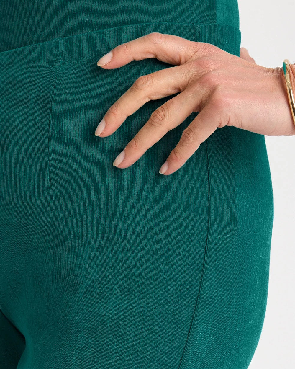 Chico's Travelers™ No Tummy Pants Jade Glow