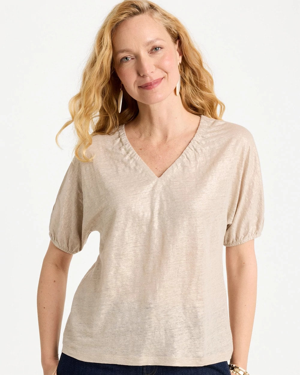 Chico's Fog Foiled Linen Ruched V-Neck Tee Smokey Taupe