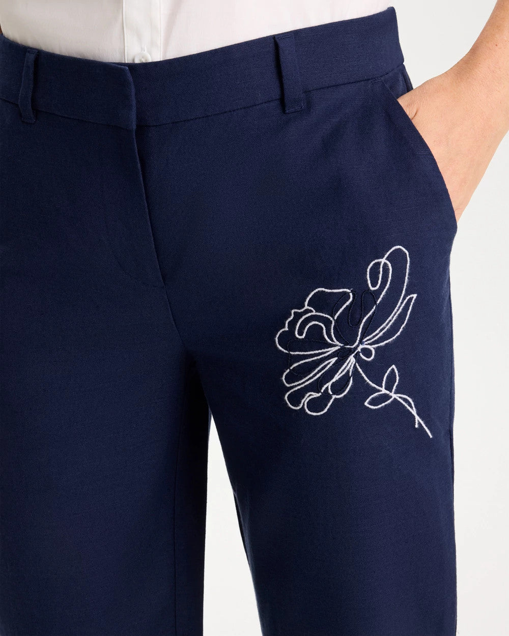 Chico's Embroidered Linen Fly Front Pants Passport Blue
