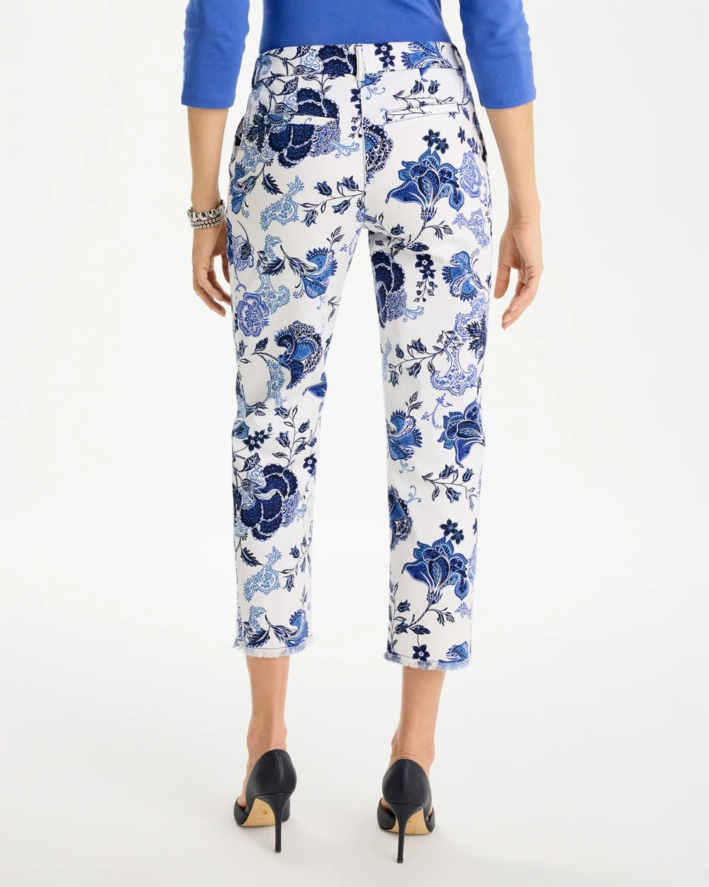 Chico's Printed Relaxed Boyfriend Chino Fray Crop Pants Alabaster