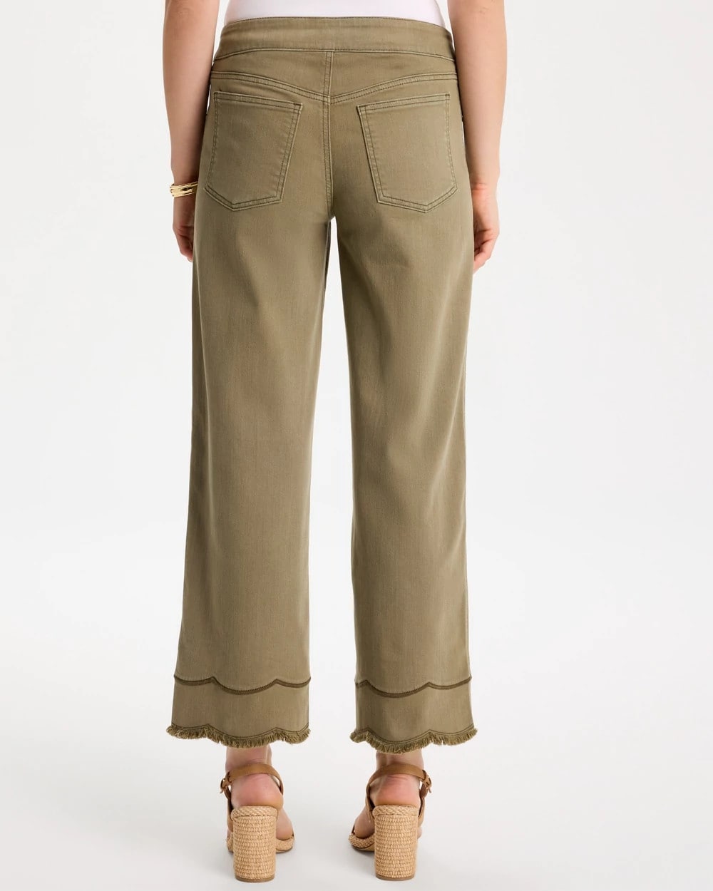 Chico's Scallop Pull-On Wide-Leg Crop Jeans Lichen