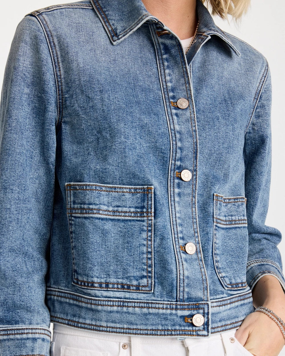 Chico's Denim Cropped Trucker Jacket Sakura Indigo