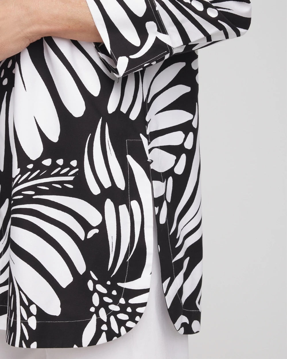 Chico's No Iron™ Printed Palms Button Down Tunic Black