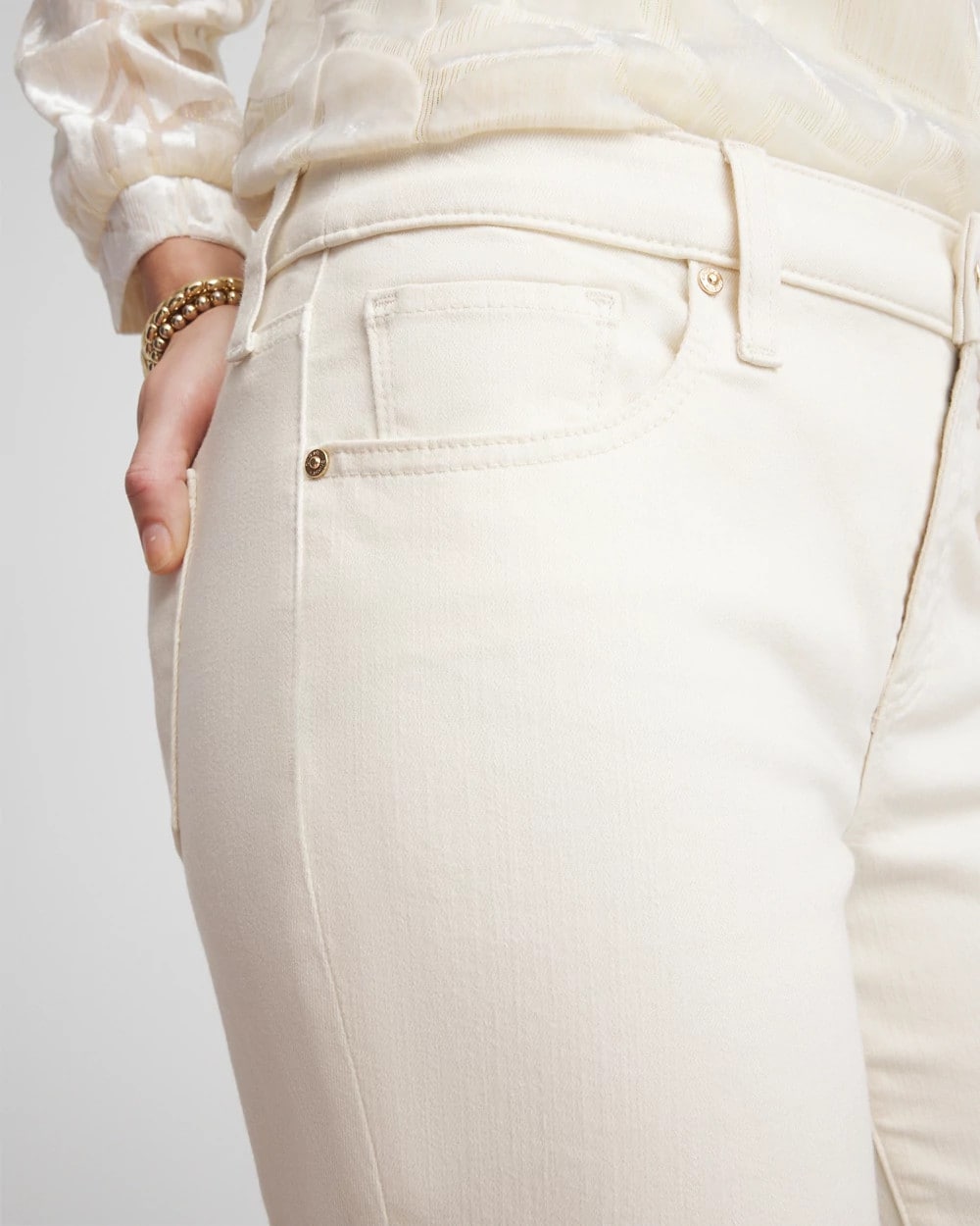 Chico's Petite Girlfriend Flared Leg Jeans English Cream