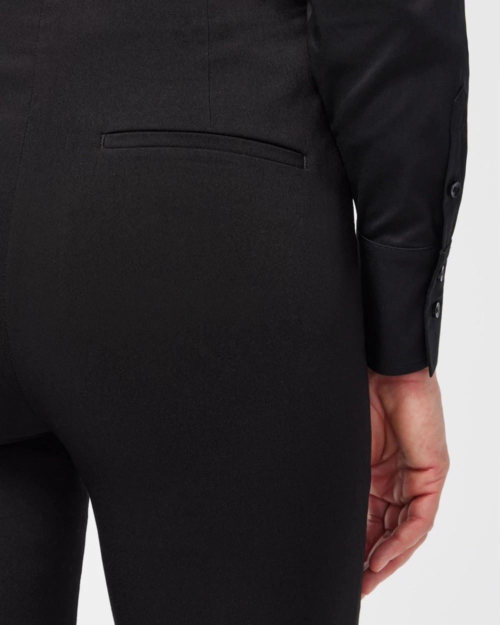 Chico's Juliet Kick Flare Pants Black