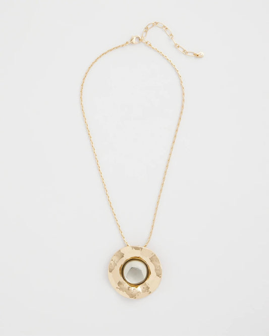 Chico's Green Gold Short Pendant Necklace Green