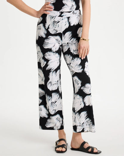 Chico's Travelers™ Knit Abstract Floral Cropped Pants Black