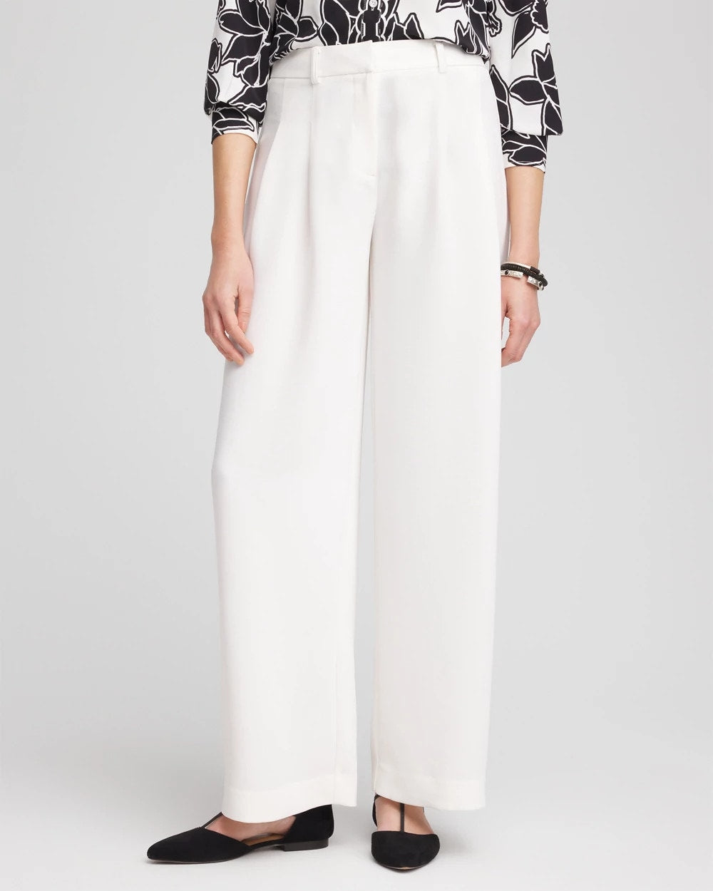 Chico's Crepe Pleated Relaxed Pants Ecru