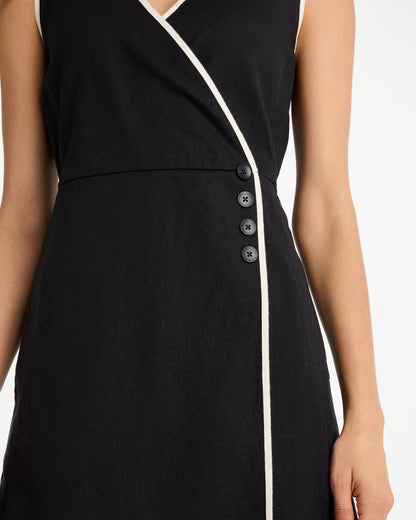 Chico's Sleeveless Surplice Linen Dress Black