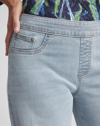 Chico's Petite Pull-On Wide-Leg Jeans Delphinia Indigo