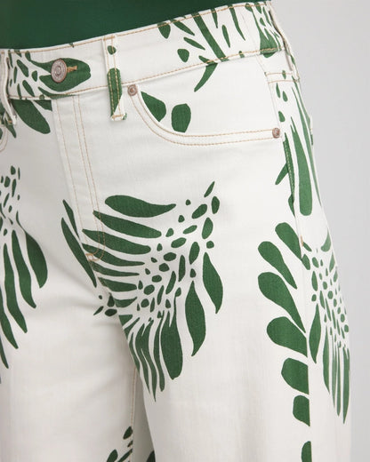 Chico's Palm-Frond-Motif Pull-On Wide-Leg Cropped Jeans Ecru