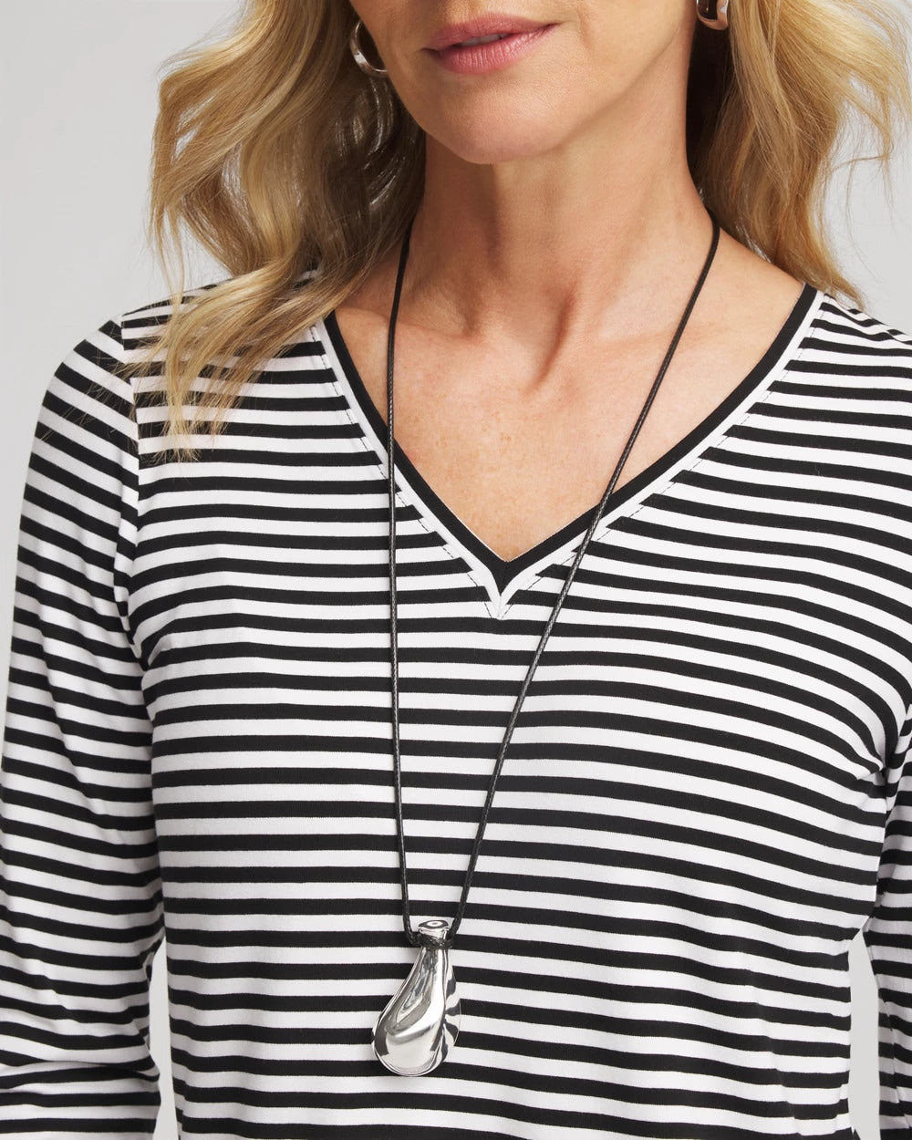 Chico's Silvertone Adjustable Pendant Necklace Mixed Metals