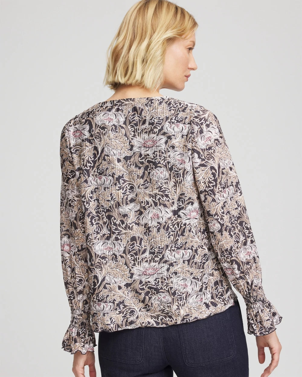 Chico's Bloom Crinkle Bodre Top Graphite Gray