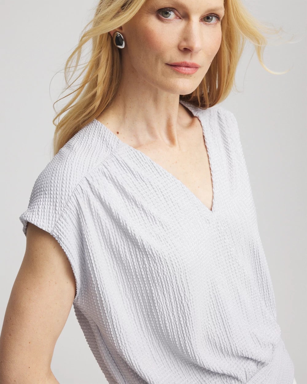 Chico's Foiled Knit Banded Bottom Top Dove Gray