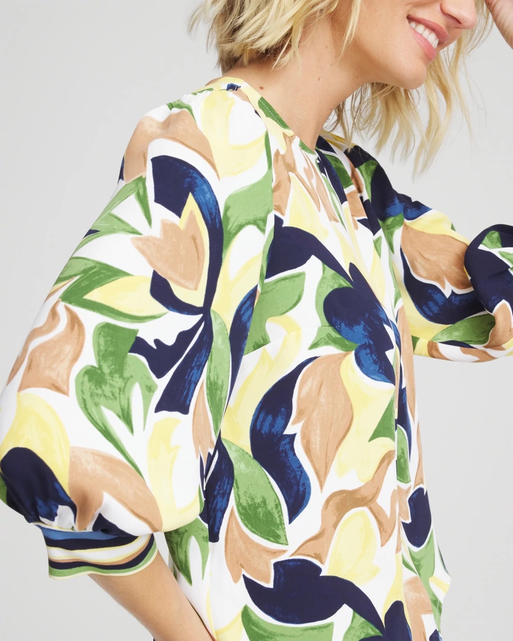 Chico's Mod Blooms Matte Satin Pullover Panna Cotta