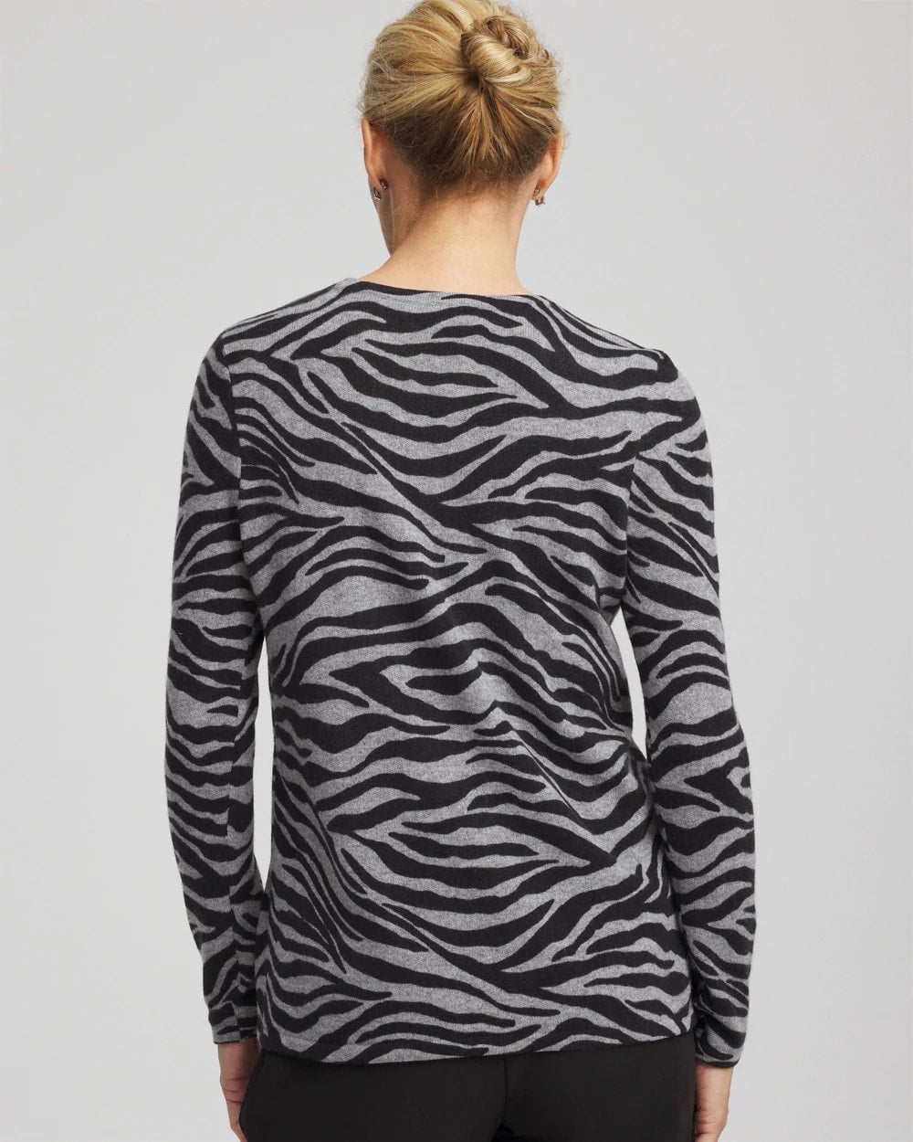 Chico's Cashmere Zebra Long-Sleeve Pullover Sweater Black