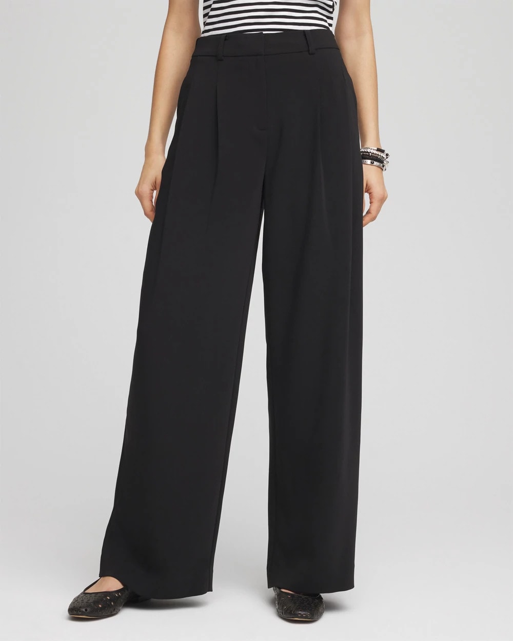 Chico's Crepe Pleated Relaxed Pants Black