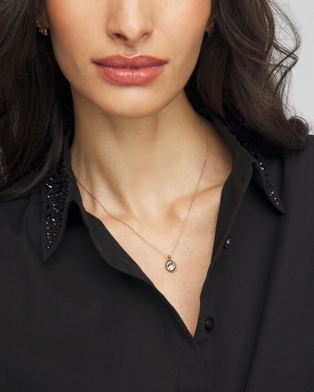 Chico's Bezel Set Pendant Goldtone Necklace Gold